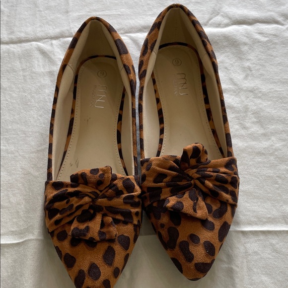 Leopard Print Women's Loafers - Picture 3 of 5